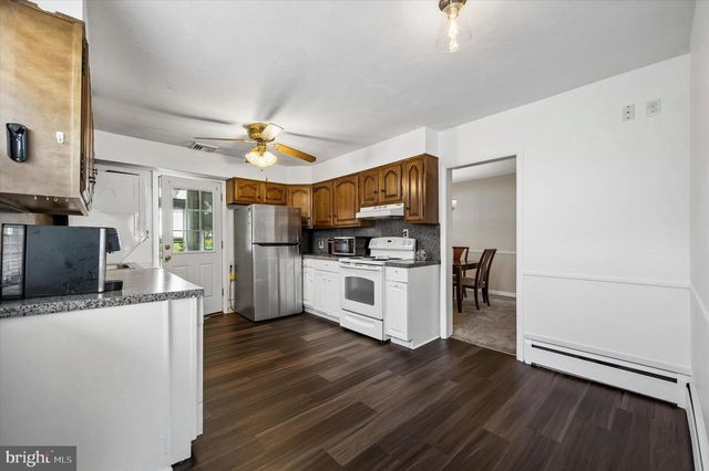 5239 ARROWHEAD LN, Drexel Hill, PA 19026