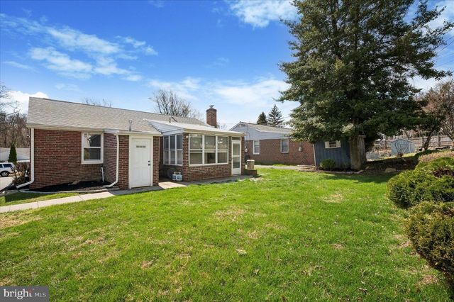 5239 ARROWHEAD LN, Drexel Hill, PA 19026