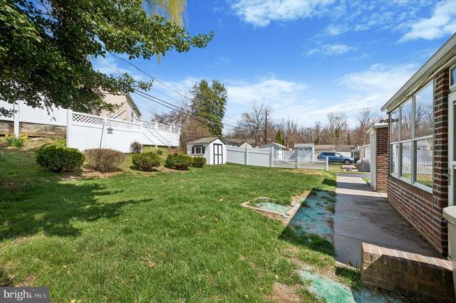 5239 ARROWHEAD LN, Drexel Hill, PA 19026