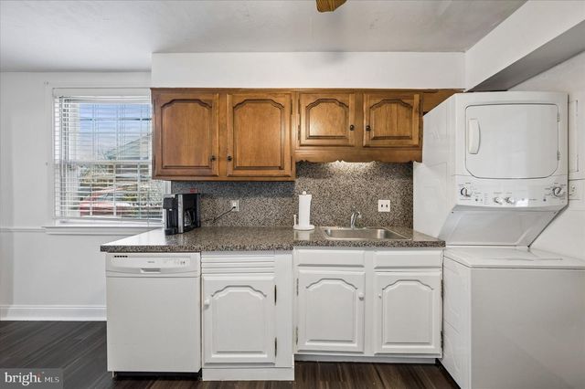 5239 ARROWHEAD LN, Drexel Hill, PA 19026