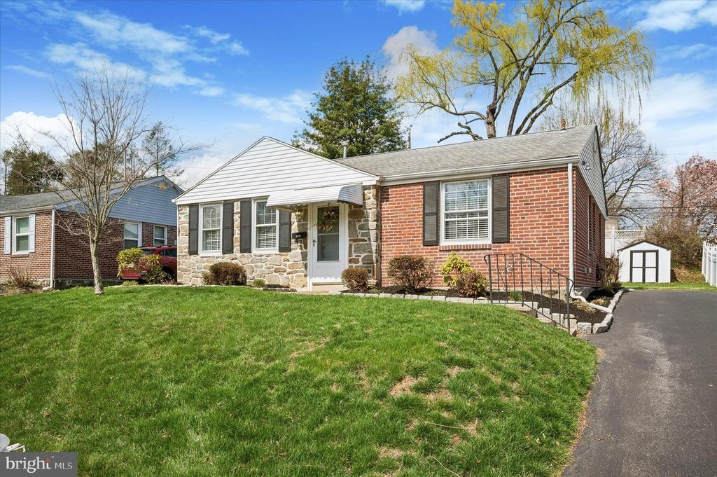 5239 ARROWHEAD LN, Drexel Hill, PA 19026