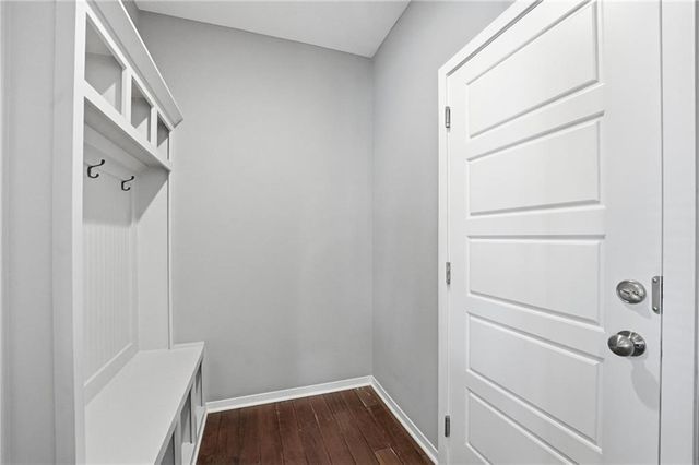 2776 W Sitka Drive, Olathe, KS 66061