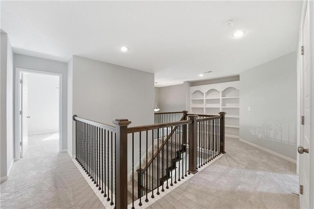 2776 W Sitka Drive, Olathe, KS 66061