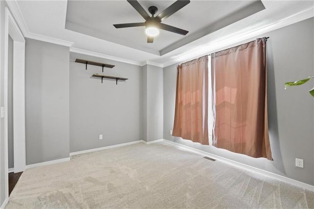 2776 W Sitka Drive, Olathe, KS 66061