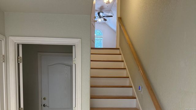 2044 N RANCH ESTATES BLVD, New Braunfels, TX 78130