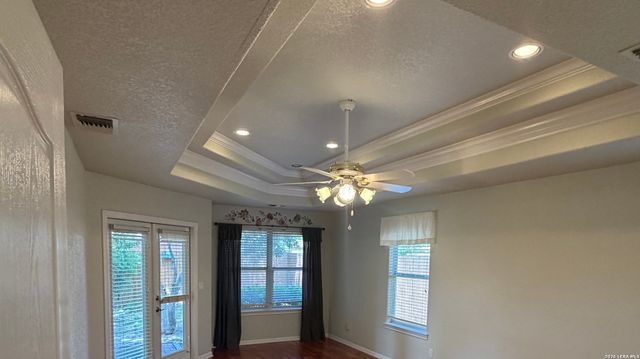 2044 N RANCH ESTATES BLVD, New Braunfels, TX 78130