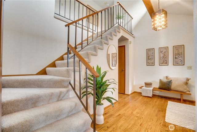 6802 Twin Hills Drive W, University Place, WA 98467