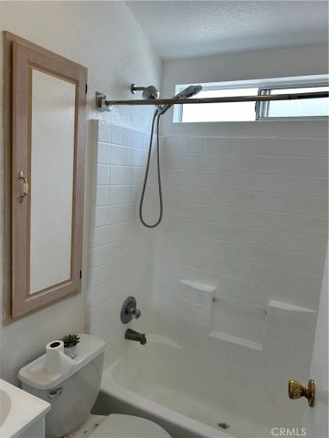11250 Playa 70, Culver City, CA 90230