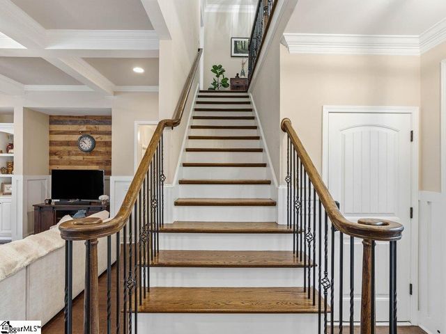 3 Firnstone Court, Greenville, SC 29607