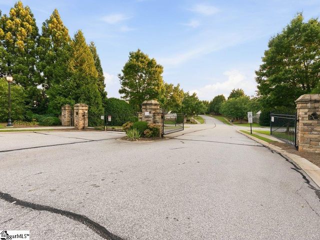 3 Firnstone Court, Greenville, SC 29607