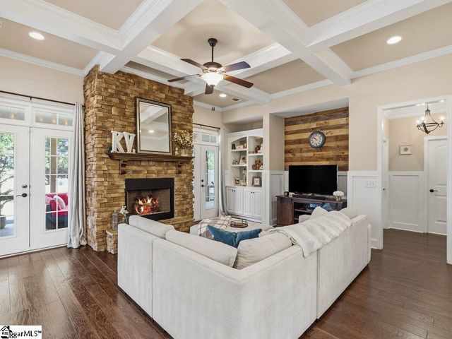 3 Firnstone Court, Greenville, SC 29607