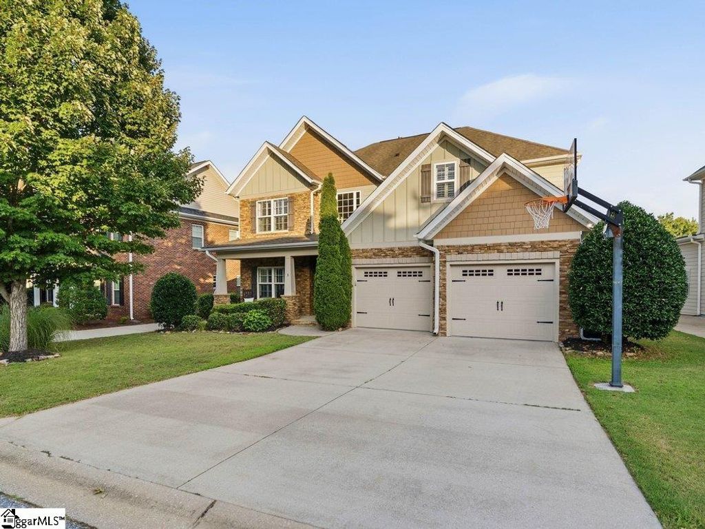 3 Firnstone Court, Greenville, SC 29607