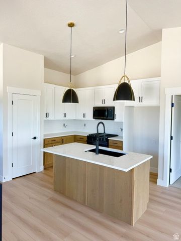 1579 E MADDIES CV, Ogden, UT 84404