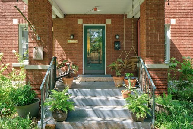 1376 Fontaine Road, Lexington, KY 40502