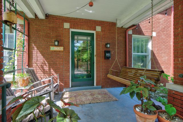 1376 Fontaine Road, Lexington, KY 40502