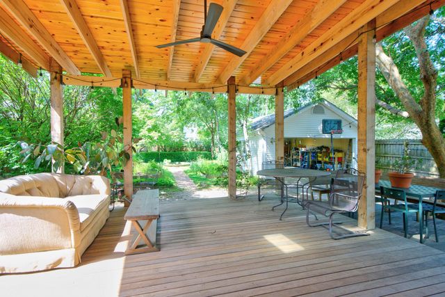 1376 Fontaine Road, Lexington, KY 40502