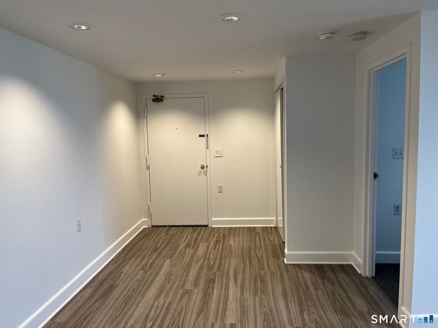 60 Strawberry Hill Avenue 814, Stamford, CT 06902