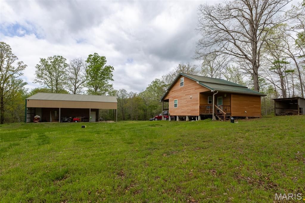 Image 16 of property listing at 650 Ripley JJ-2, Fairdealing, MO 63939