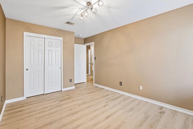 2656 Bradley LN, Round Rock, TX 78664