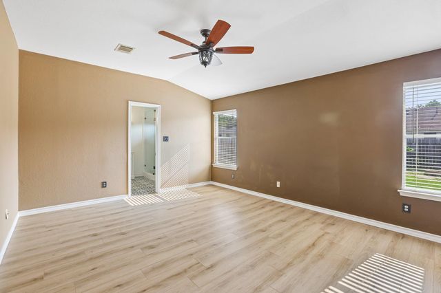 2656 Bradley LN, Round Rock, TX 78664