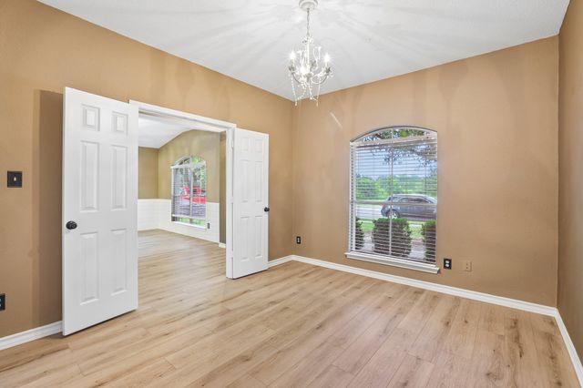 2656 Bradley LN, Round Rock, TX 78664