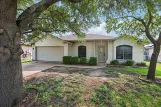 2656 Bradley LN, Round Rock, TX 78664