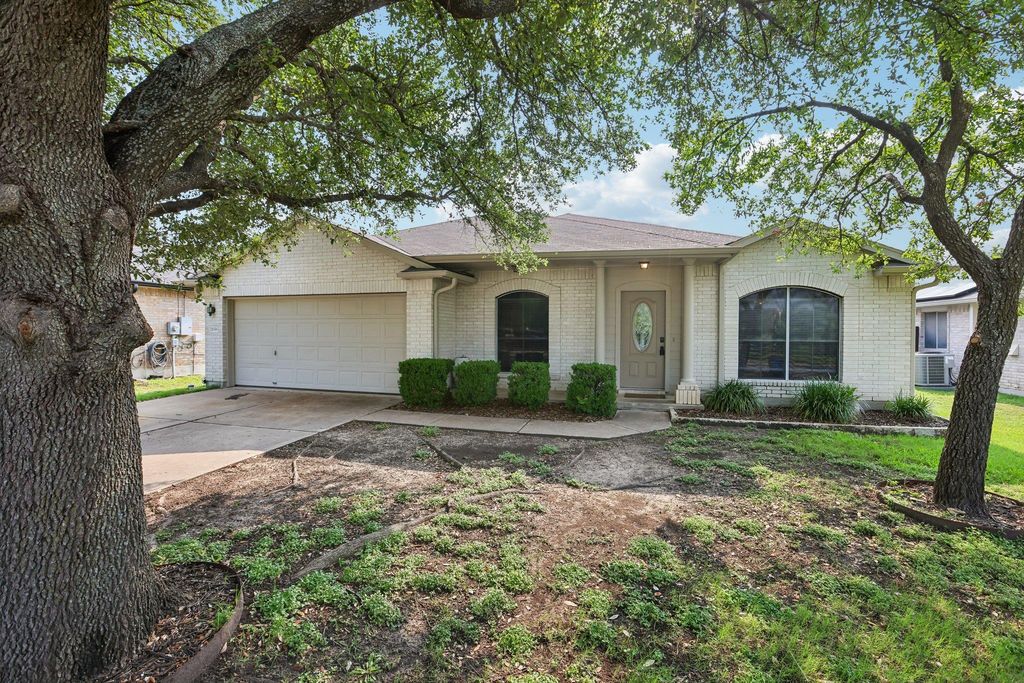 2656 Bradley LN, Round Rock, TX 78664
