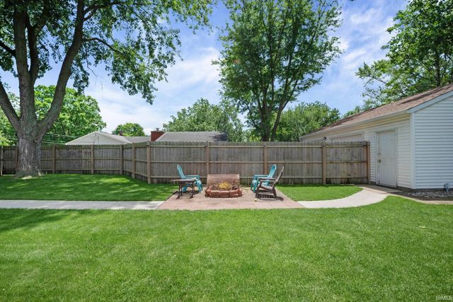 824 S 24th Street, Lafayette, IN 47905