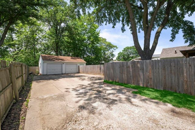 824 S 24th Street, Lafayette, IN 47905