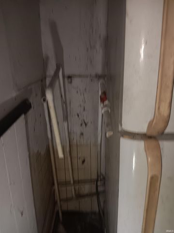 407 N Ledgerwood Street, Carlisle, IN 47838