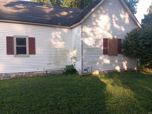 407 N Ledgerwood Street, Carlisle, IN 47838