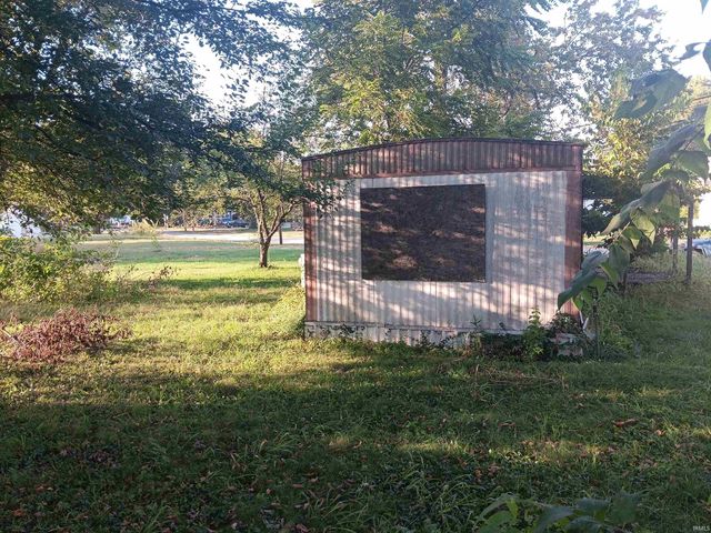 407 N Ledgerwood Street, Carlisle, IN 47838