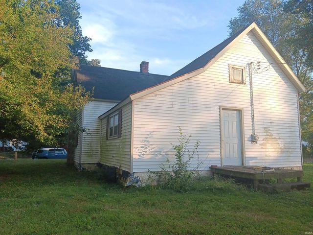 407 N Ledgerwood Street, Carlisle, IN 47838