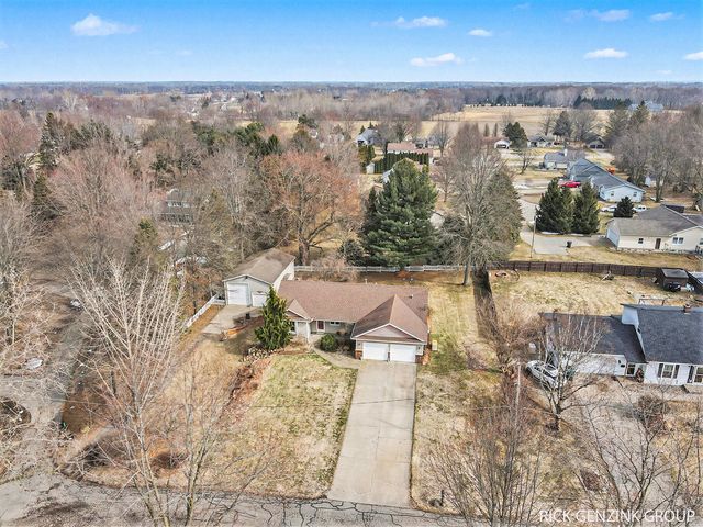6260 Pine Crest Drive, Blendon Twp, MI 49464