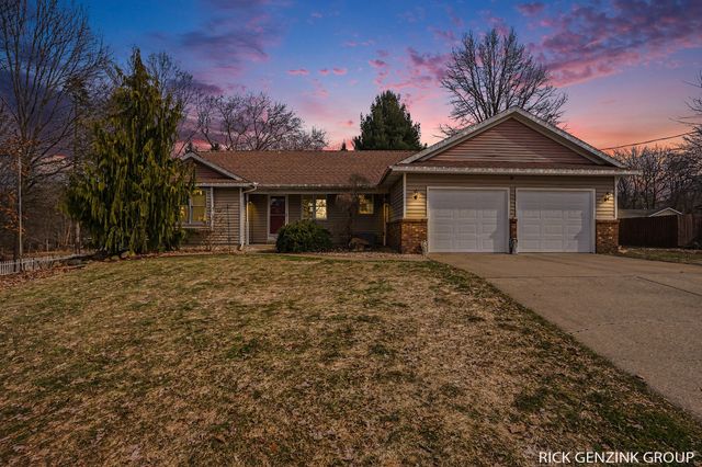 6260 Pine Crest Drive, Blendon Twp, MI 49464