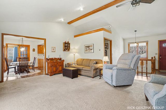 6260 Pine Crest Drive, Blendon Twp, MI 49464