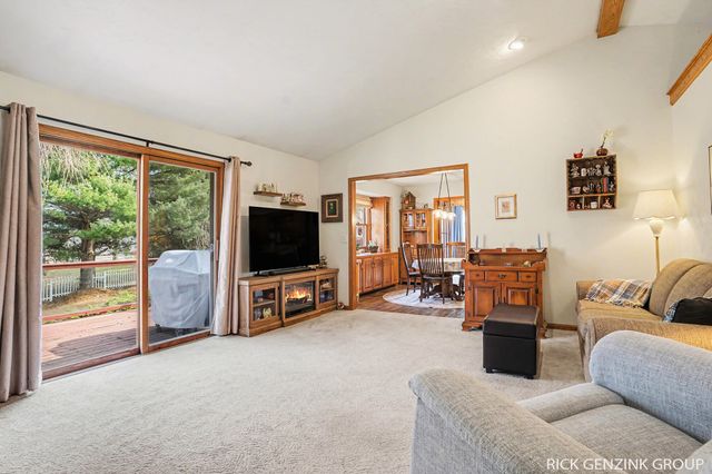 6260 Pine Crest Drive, Blendon Twp, MI 49464