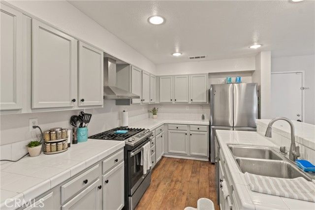 2614 Bellevue, Palmdale, CA 93550