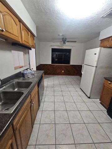 4011 Alshire Drive, Spring, TX 77373