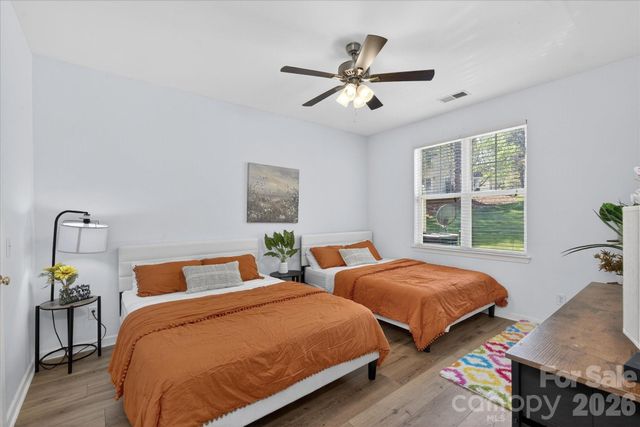 10810 Princeton Village Drive, Charlotte, NC 28277