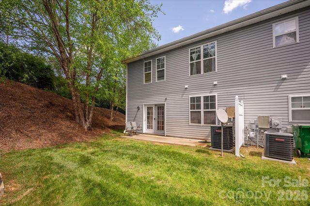 10810 Princeton Village Drive, Charlotte, NC 28277