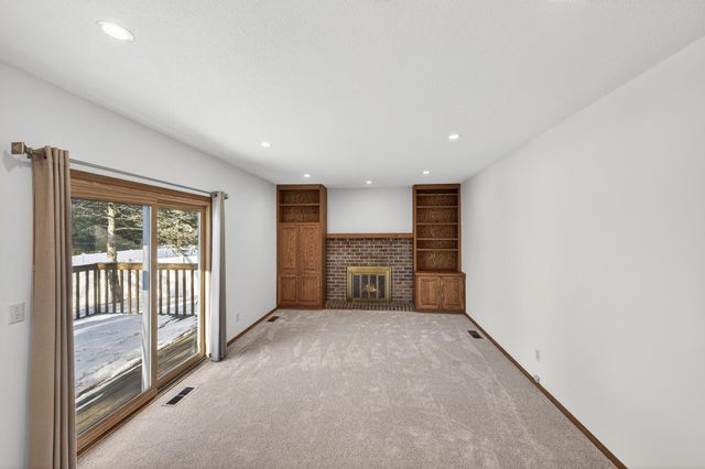 4635 Shenandoah Lane N, Plymouth, MN 55446