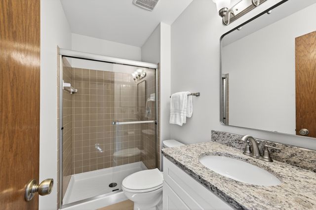 4635 Shenandoah Lane N, Plymouth, MN 55446