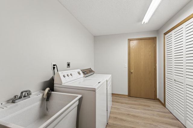 4635 Shenandoah Lane N, Plymouth, MN 55446