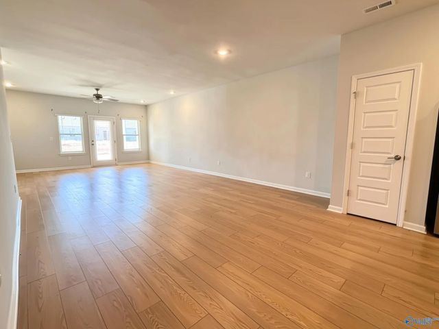 215 Paca Lane, Huntsville, AL 35811