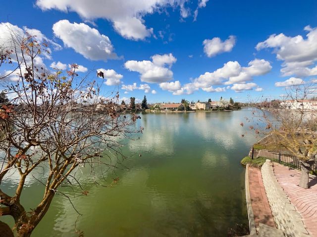 2724 Bertolani Cir, Elk Grove, CA 95758