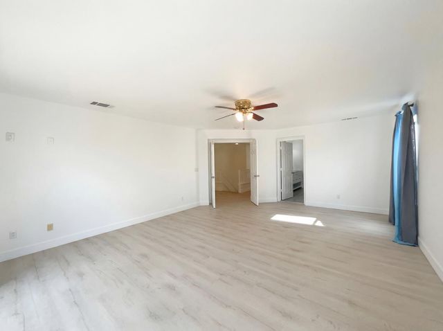 2724 Bertolani Cir, Elk Grove, CA 95758