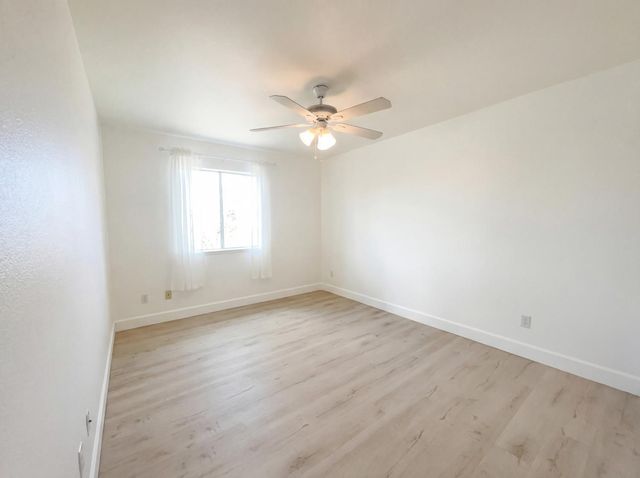 2724 Bertolani Cir, Elk Grove, CA 95758