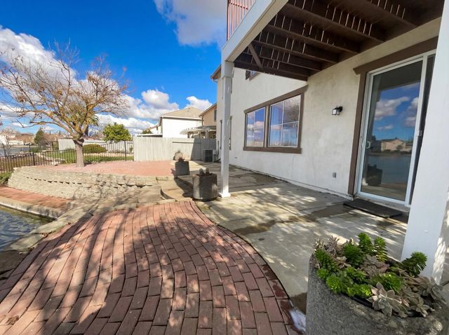 2724 Bertolani Cir, Elk Grove, CA 95758