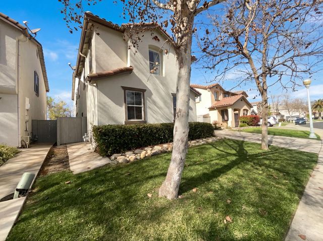 2724 Bertolani Cir, Elk Grove, CA 95758